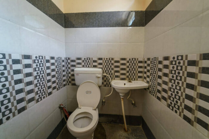 7 Bathroom 1