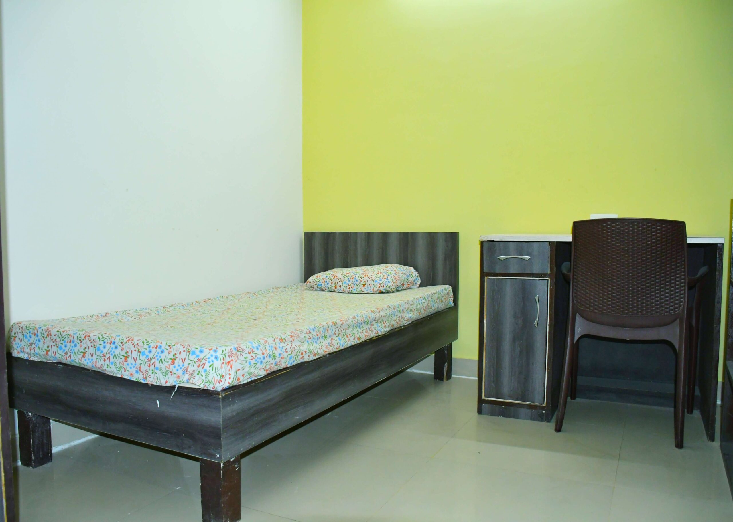 Harmoni residency boys hostel in Landmark City Kota