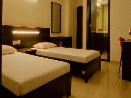 AMR PG for Girls at South Extension Delhi