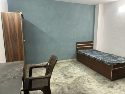 Fyndstays Eternity Boys PG in South extension