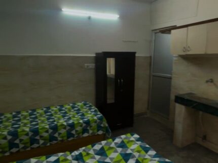 Singh Pg For Boys in Shakarpur, Delhi